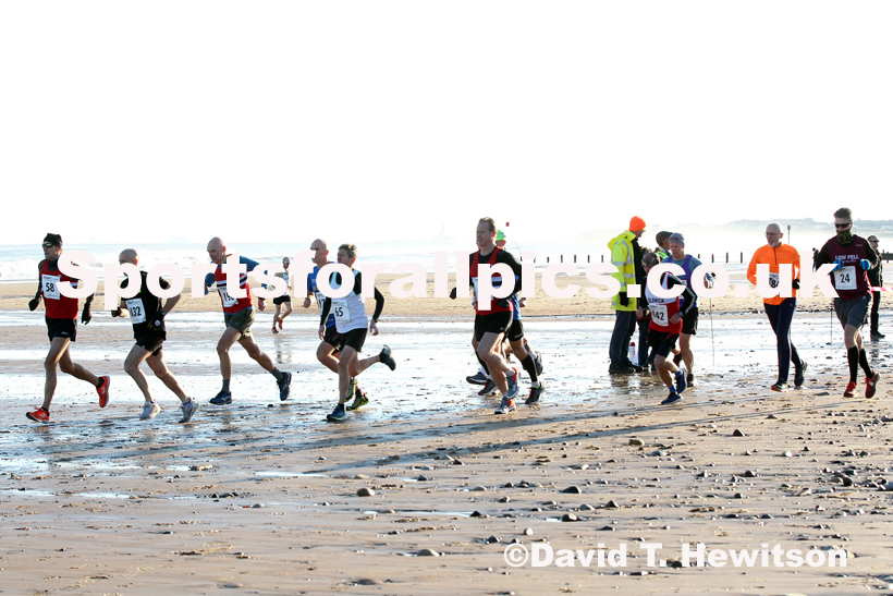 Blyth Sands Handicap Race.  Photo: David T. Hewitson/Sports for All Pics